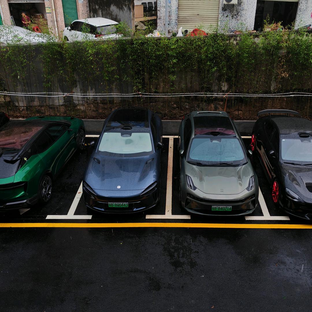 那就叫我老徐吧