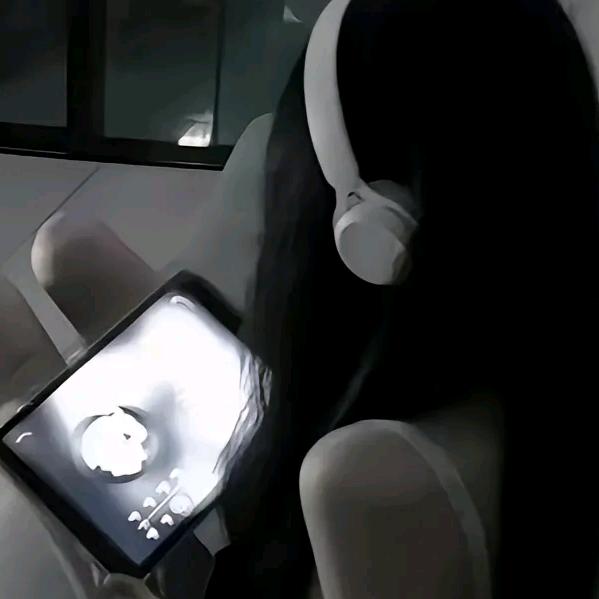清郁T^T👛