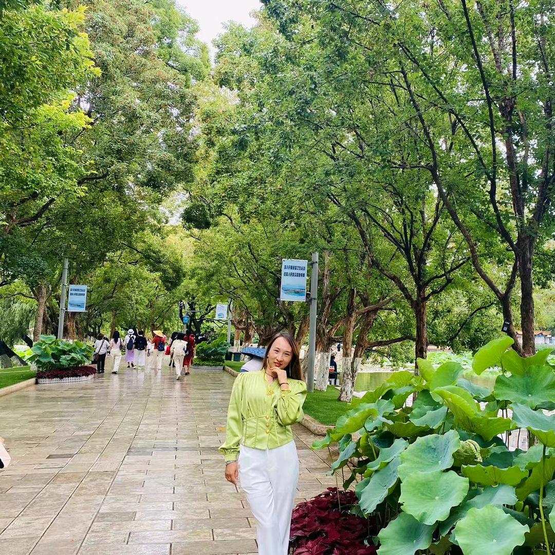 小芳