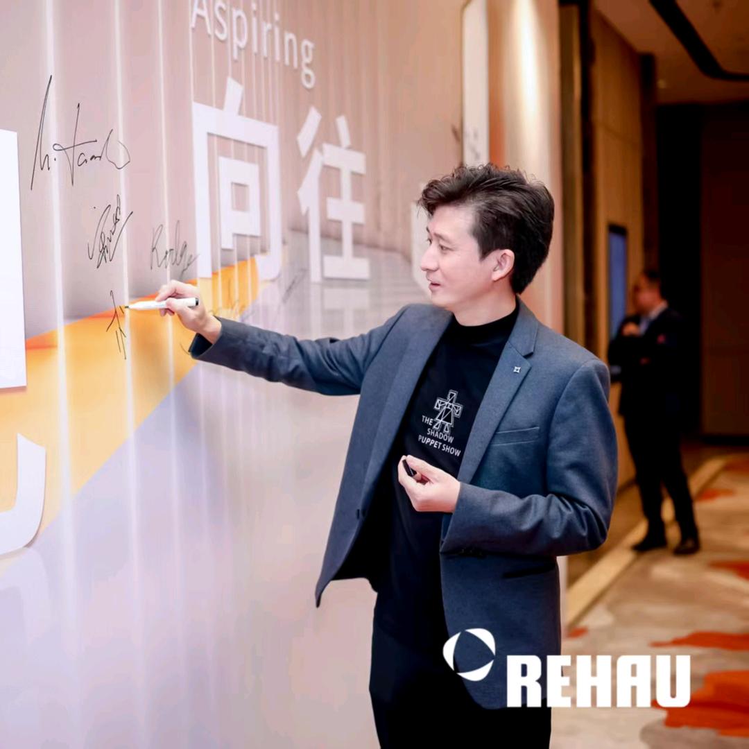 在广州做高端全屋定制