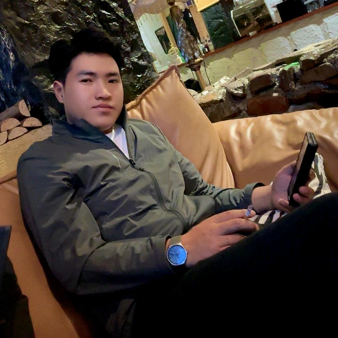 ༼   རེ་བ༽