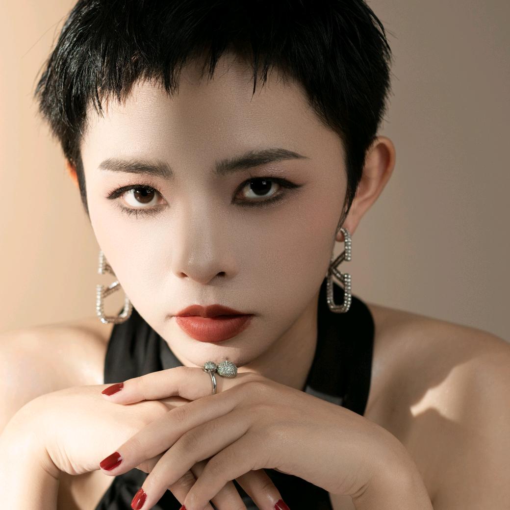 智慧女人范范