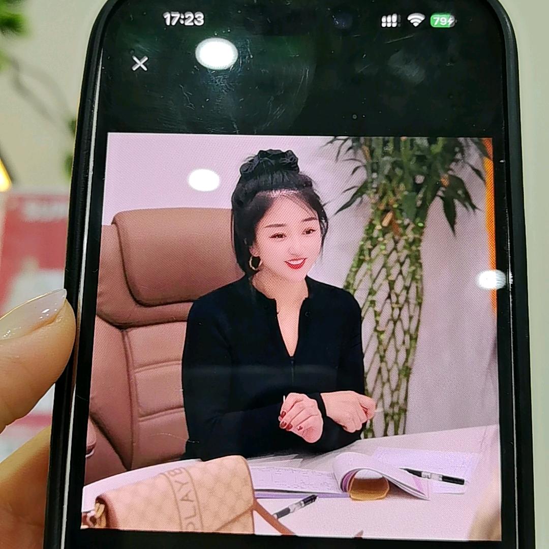 超级女神 锦平