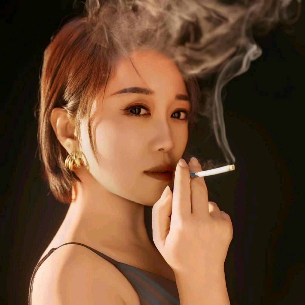 一笑倾城（旗姐⁵²⁷）