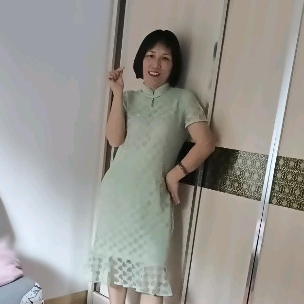 我妈说的人怕伤心，树怕伤根。