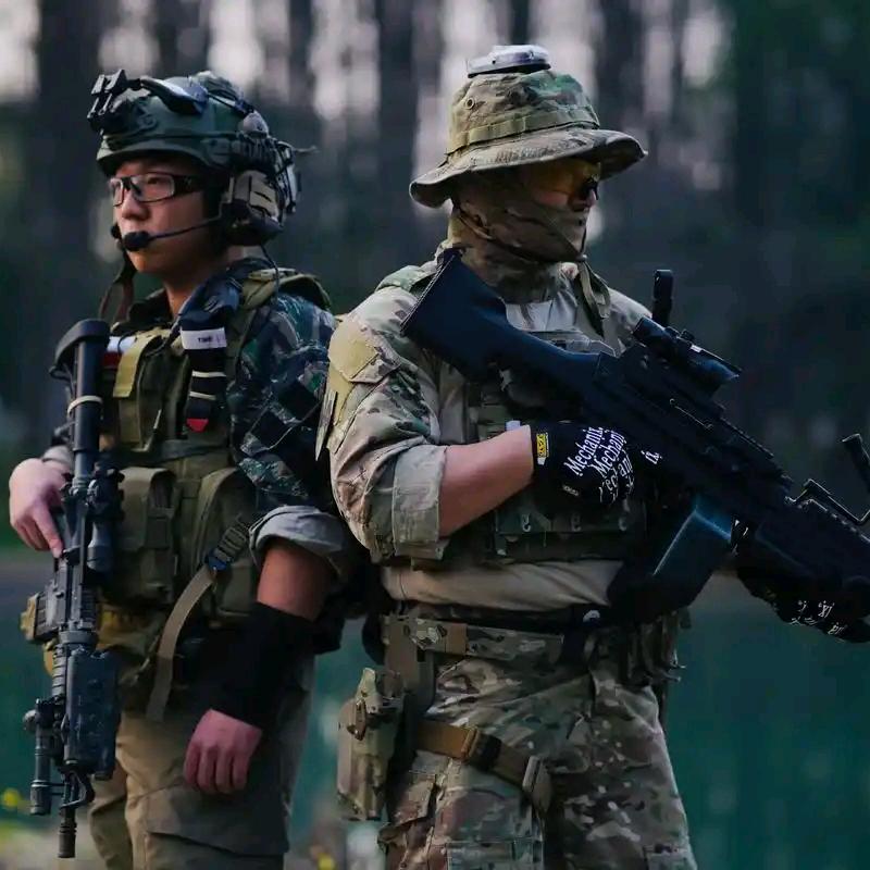 与枪对撞的头铁传媒