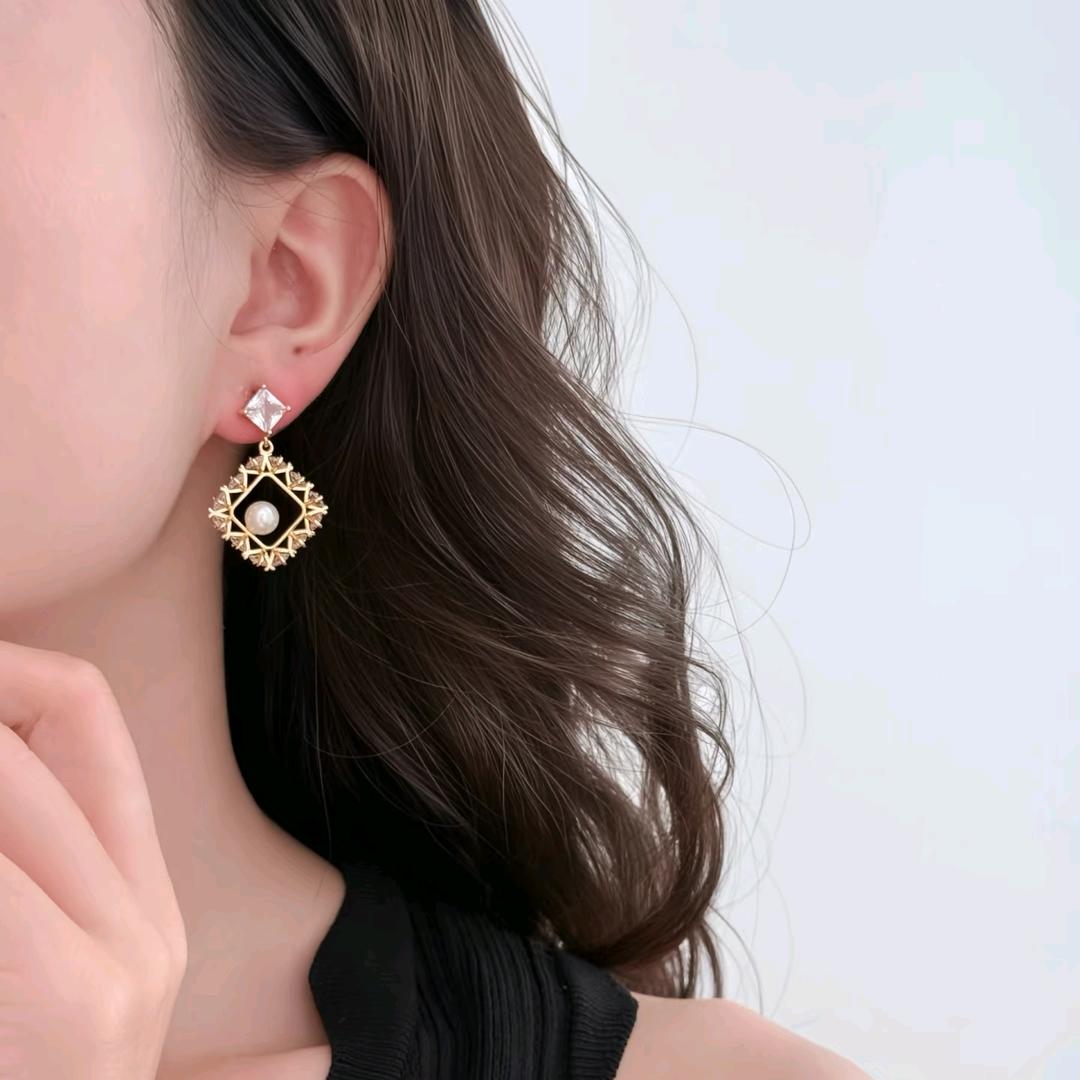 IFS饰品
