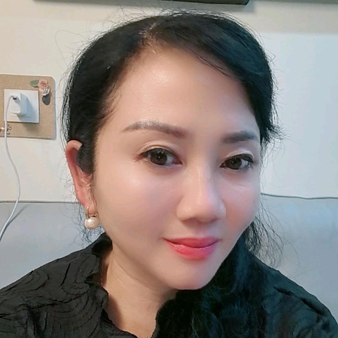 西安溶澺服饰