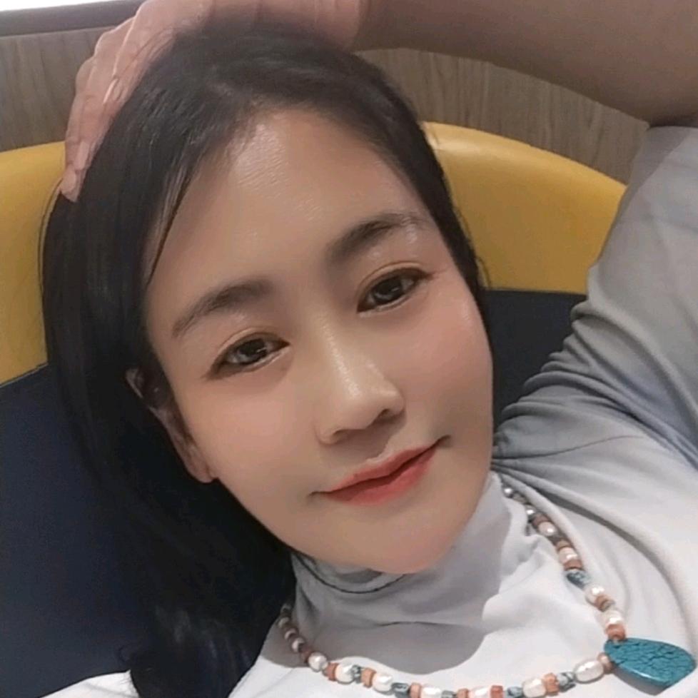 ལས་。དབང་。བུ་。མོ་。