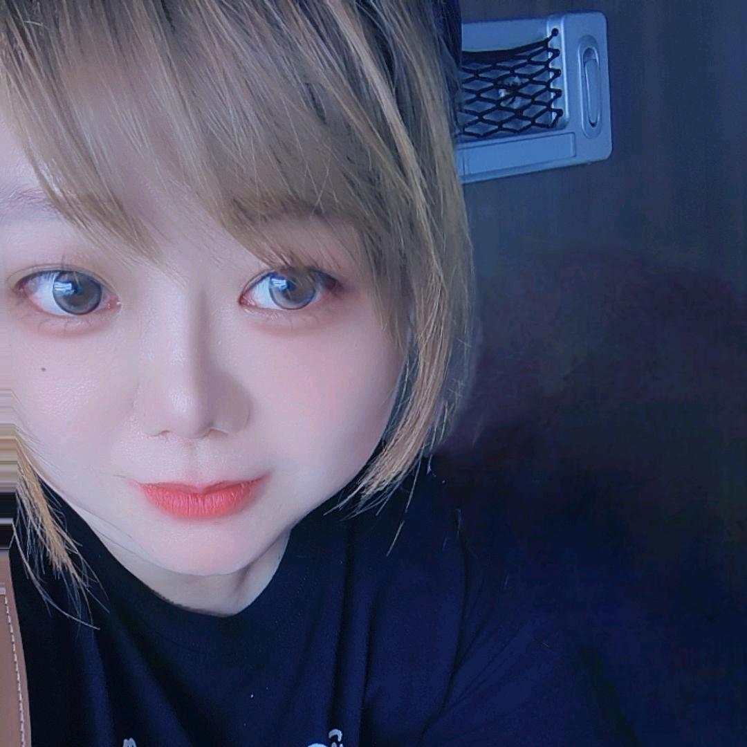 🌸⤷薇♡晓薇