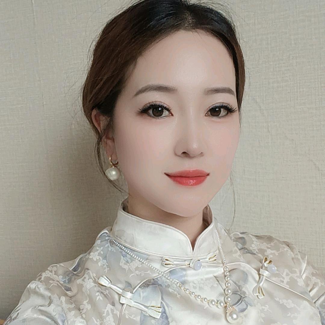 玲听不语
