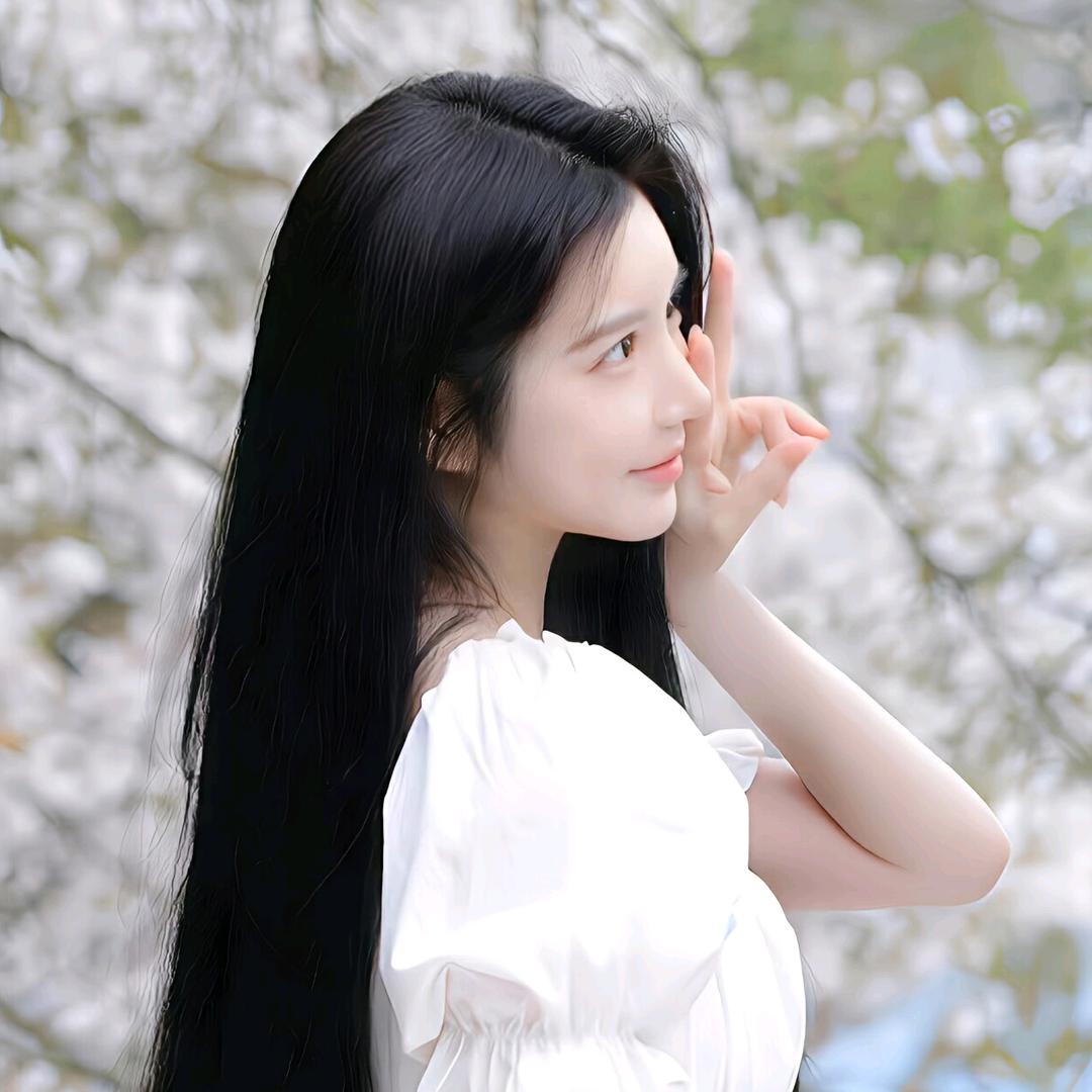 ^邪恶曲奇🍪 ੭
