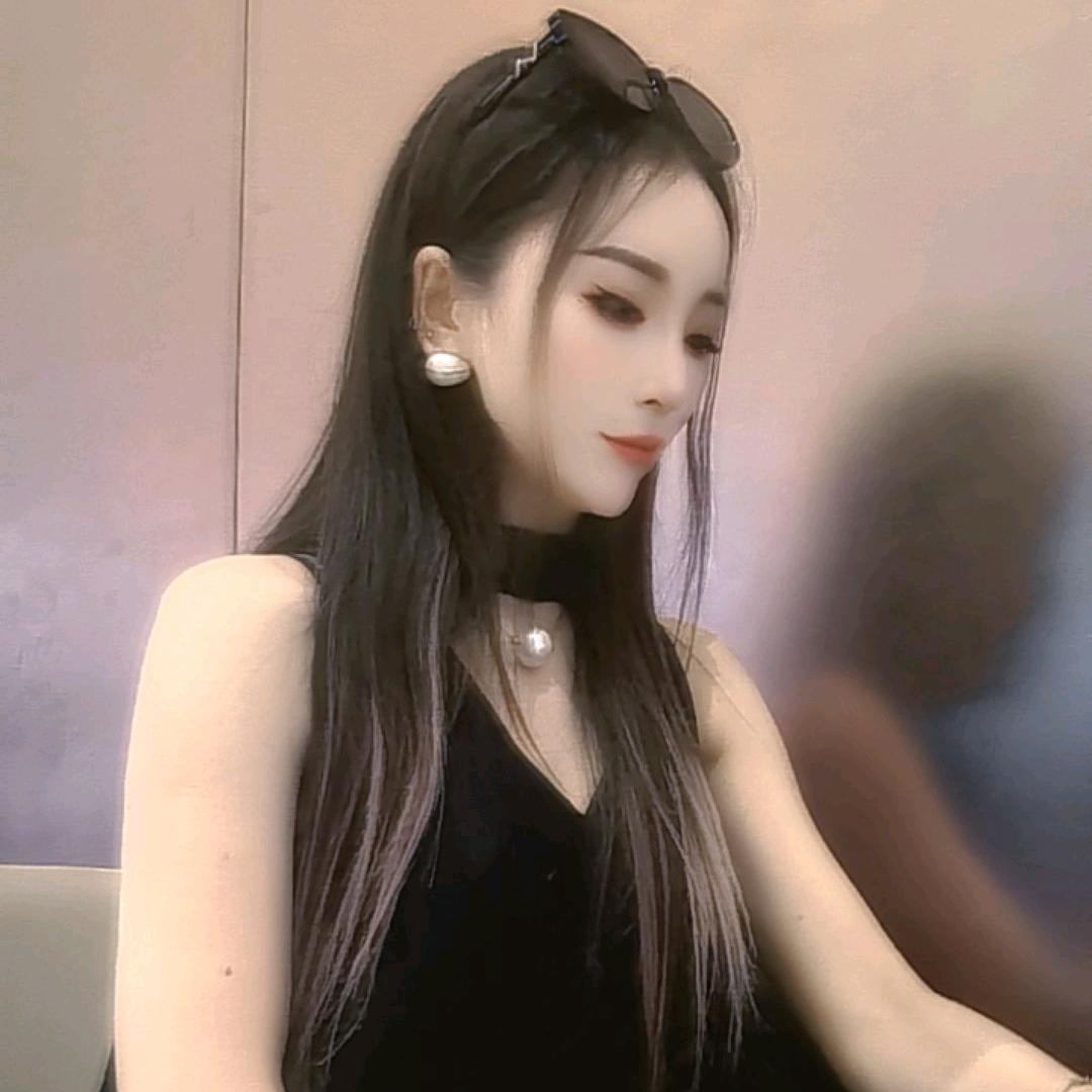 AA小丫头花灯妹妹🌺🌸🌴💋