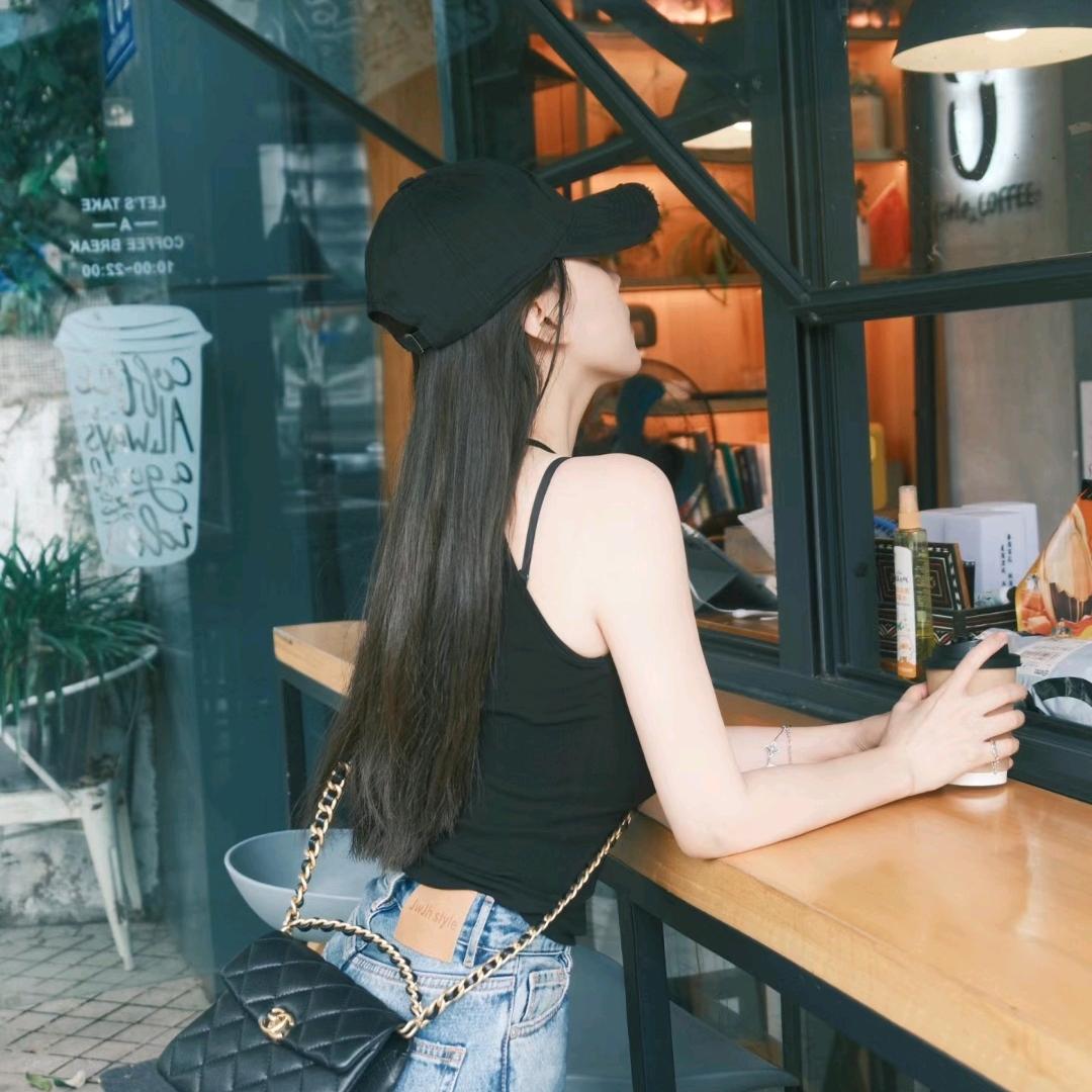 朵尔依原创设计女装