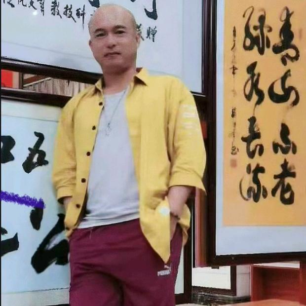 粤西光头明