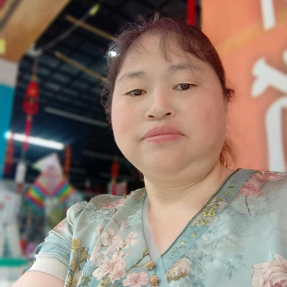 湄潭石莲镇亿货优品百货批发城