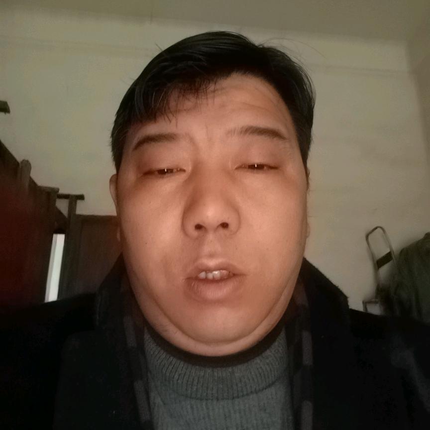小红哥。