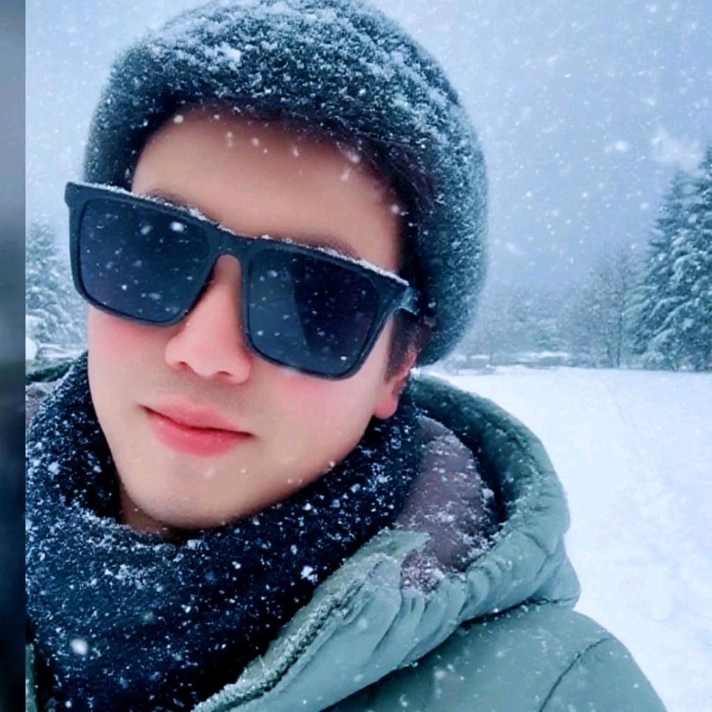 拉孜🐏站堆。1990，