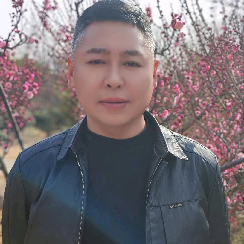 聚农惠奎屯店冯汉红