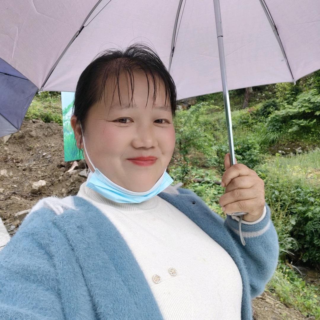 世界很宽，孤独很满