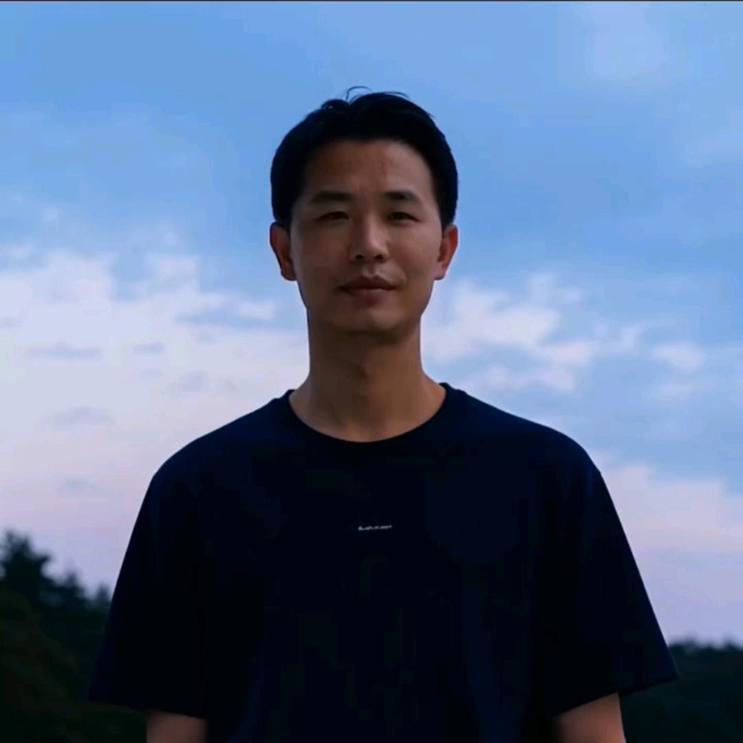 石头哥哥（手机摄影）