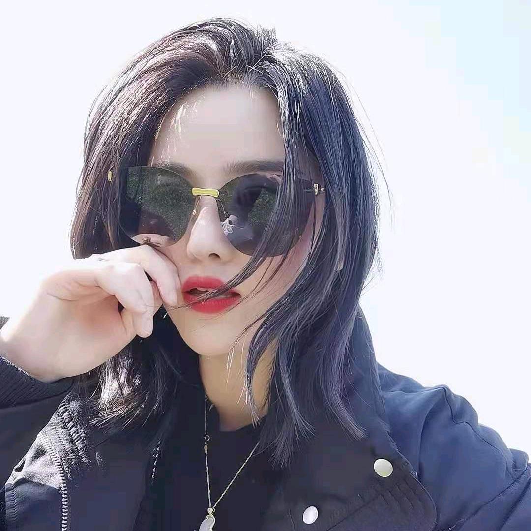 左左