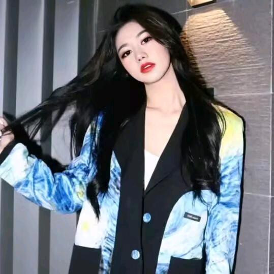 🇾 🇦  🇳  妍