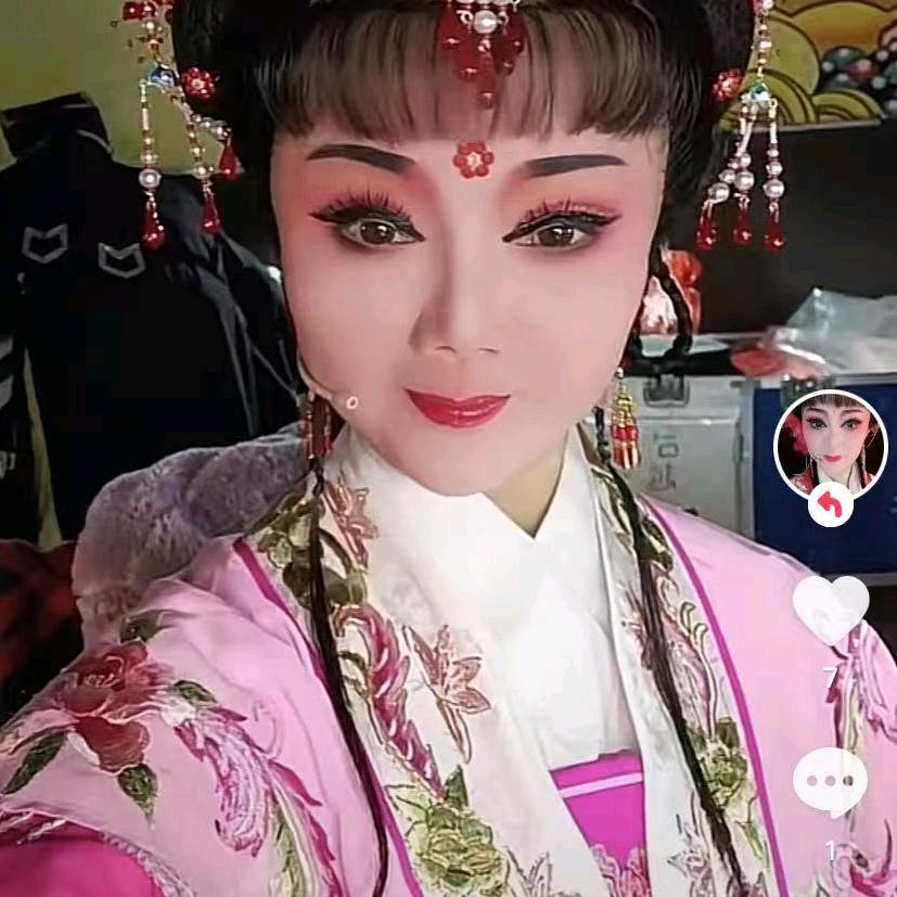 虞会利剧团小旦求丽丽