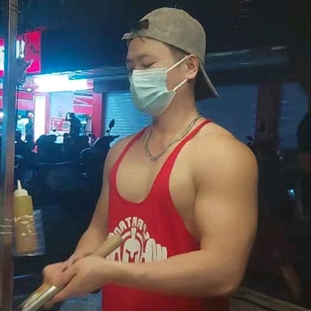 老蒙炒粉（2.0pro肌肉版）