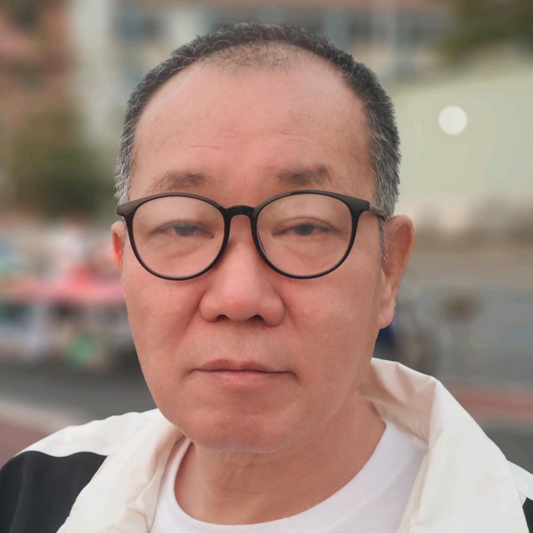金键看世界