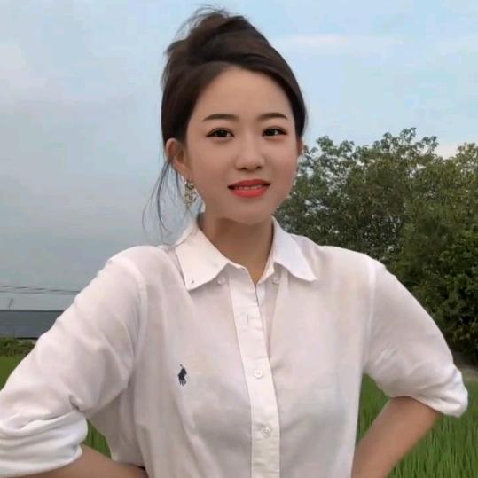 张梓荞