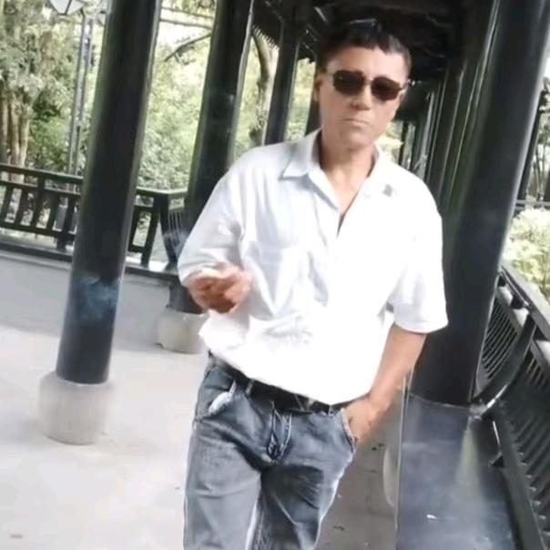 河南六哥不忘你🌹🌹