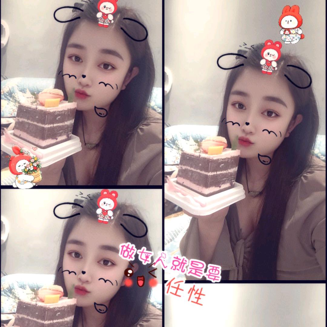 咬着棒棒糖闯天下♛