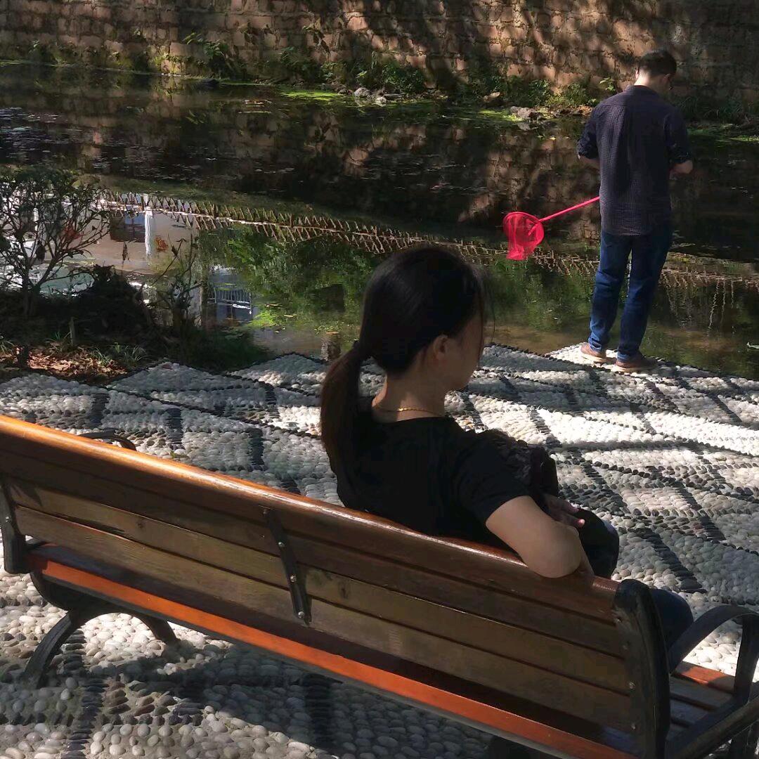 艳儿
