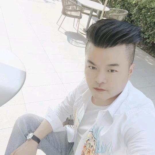 杨哥 聊车 🚗🚗🚗🚗🚗