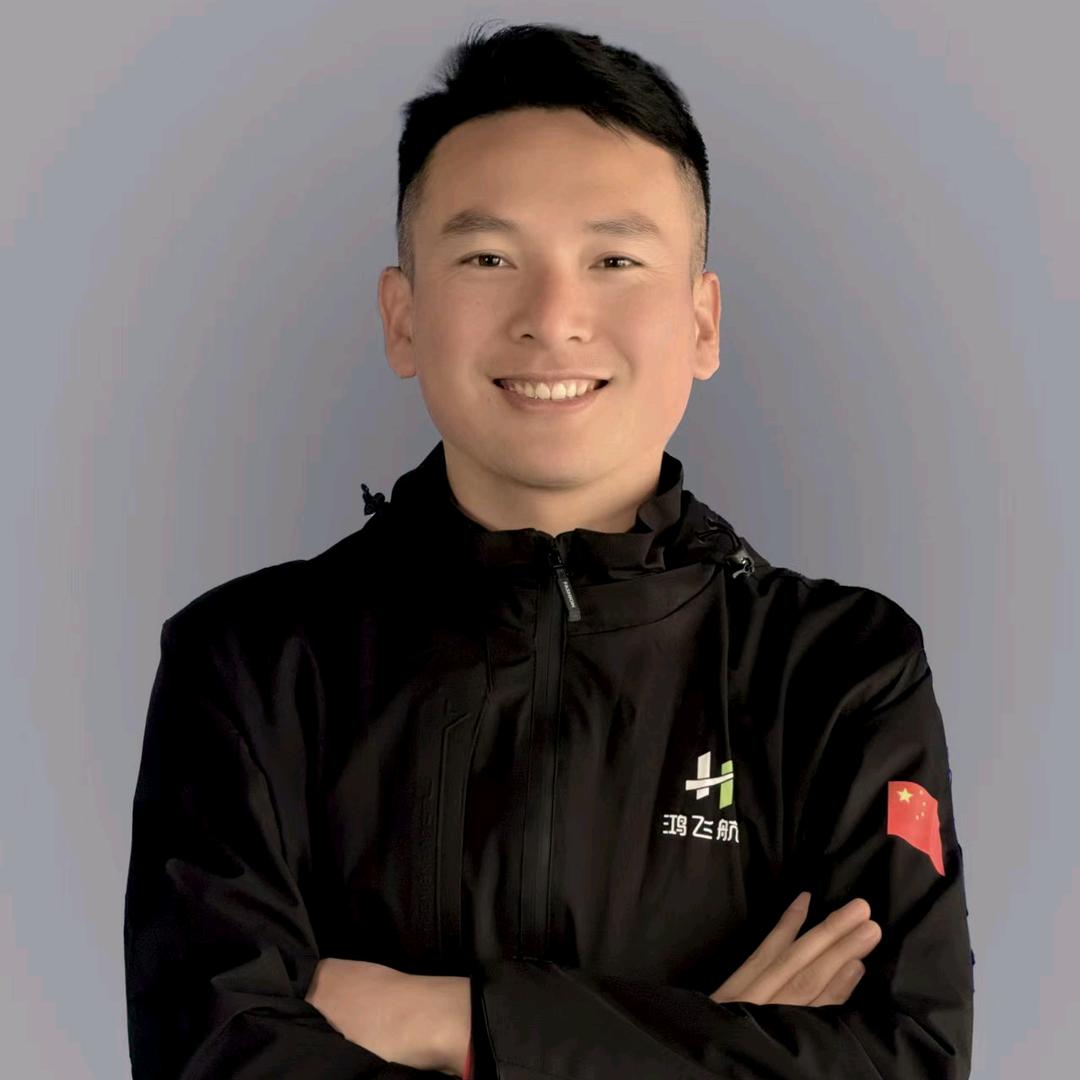 鸿飞聊青少年无人机教育