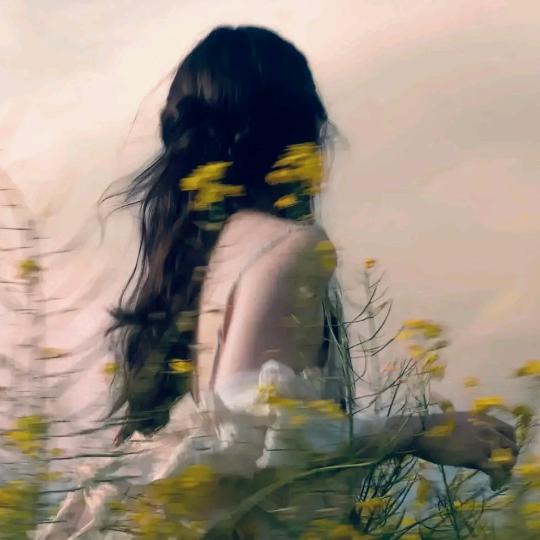 千逐୧⍤⃝🌻