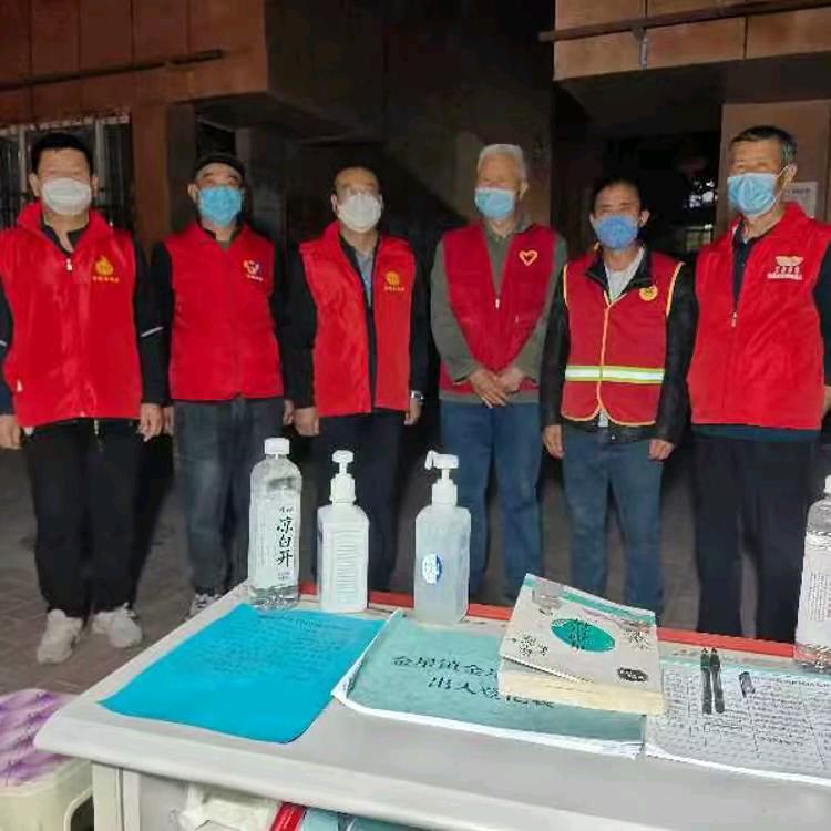 争霸一方，