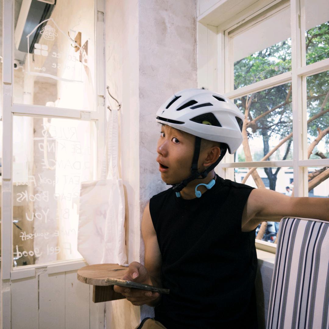 绝情绝美性感母蟑螂