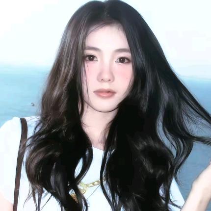 爱吃薯片爱睡觉