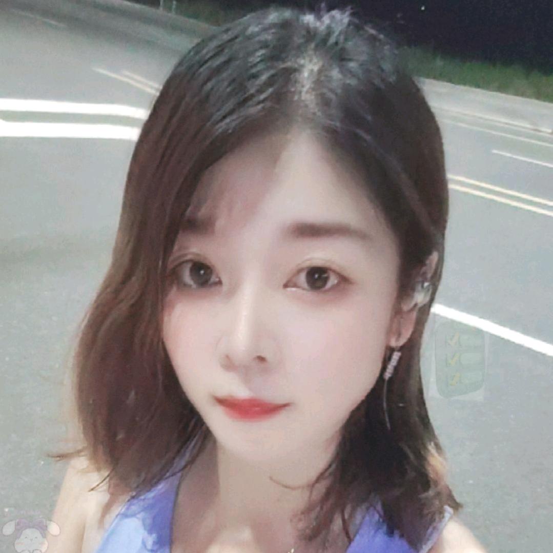 余生随心（爱跑步的小姐姐）