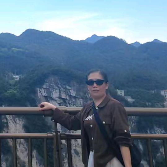 雨中的白合拒绝私聊