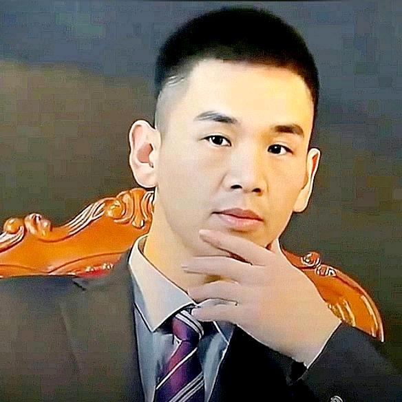 界首小伟