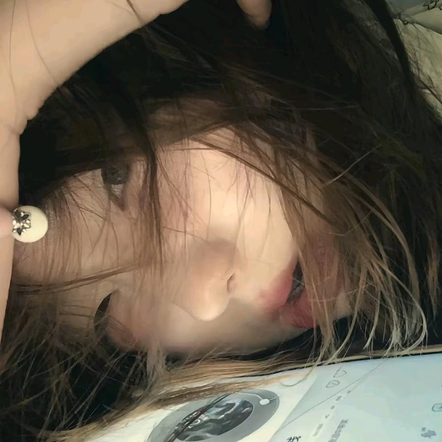 哭哭