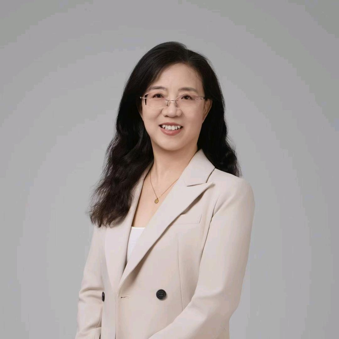 资深心理咨询师——周周老师