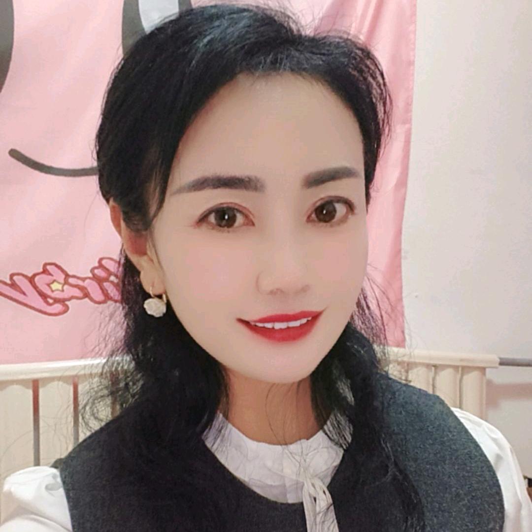এ᭄气质女神ଓ๑҉࿐