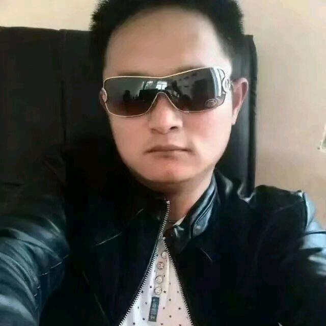 带刺的玫瑰。