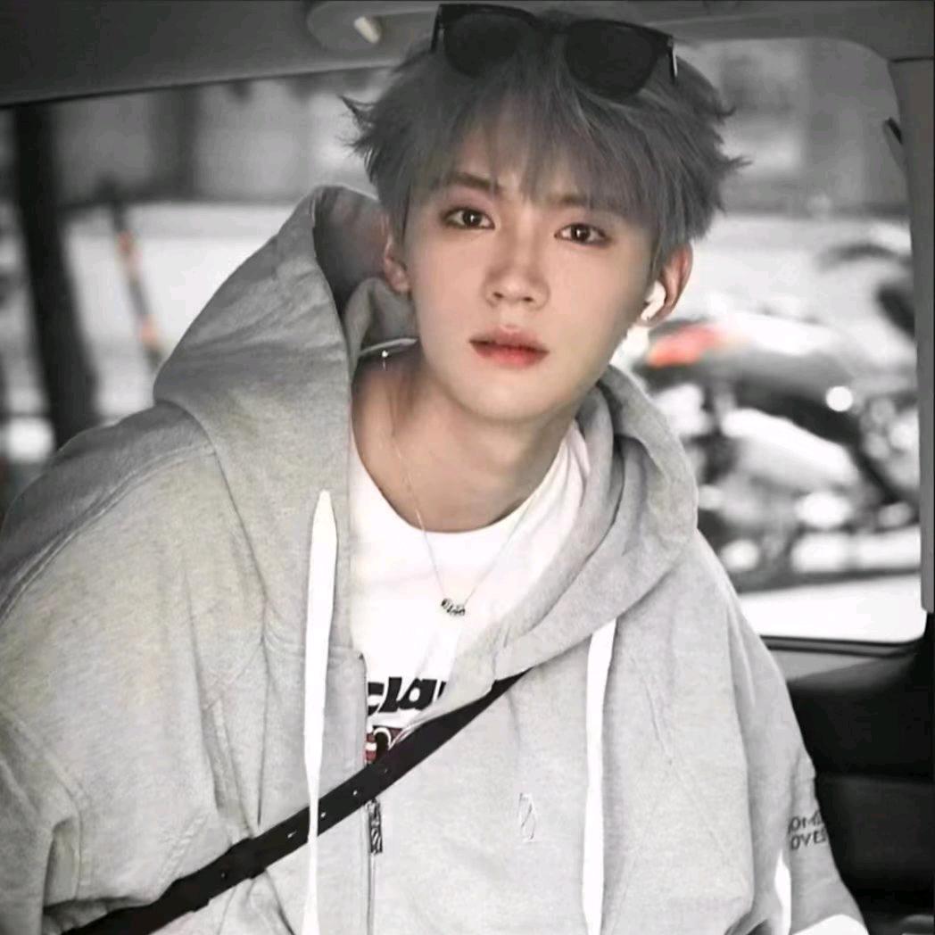 𝙍𝙖𝙣.见翊面