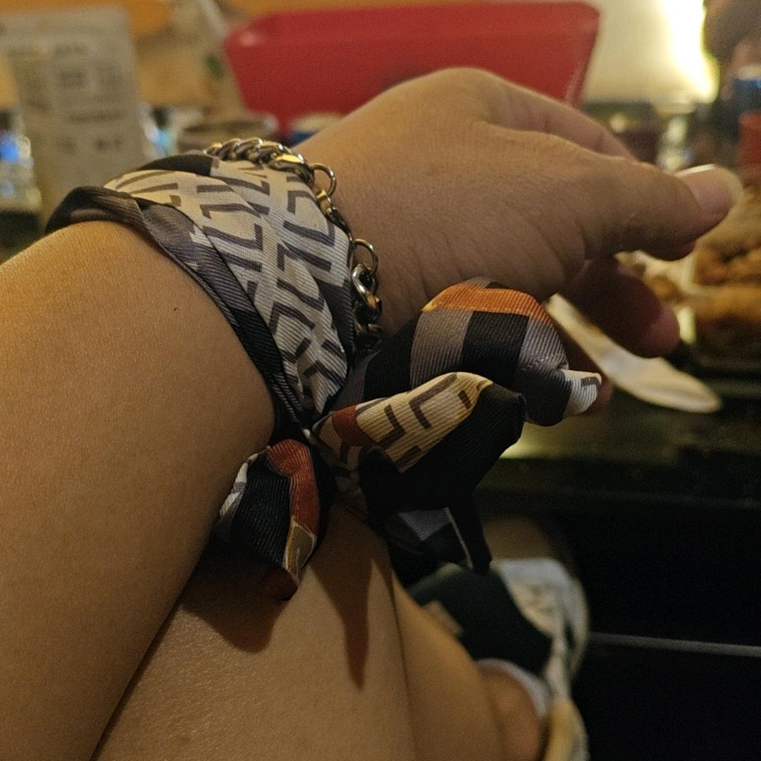 默默很皮