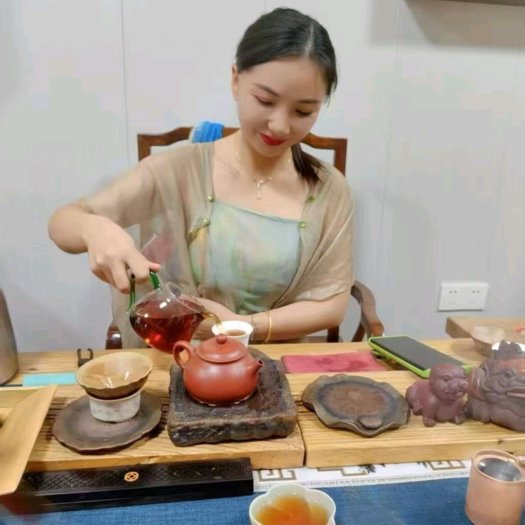 小岛（抚触疗愈）